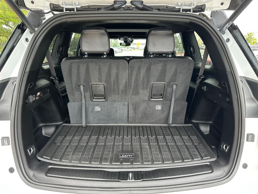 Used Car 2023 Jeep Grand Cherokee L  Altitude For Sale Under $30,000 In Austin, Texas