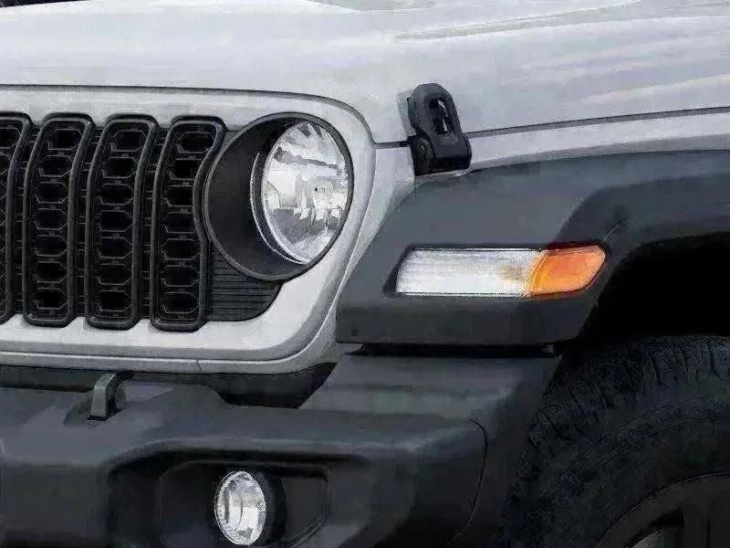 New 2026 Jeep Wrangler SUV