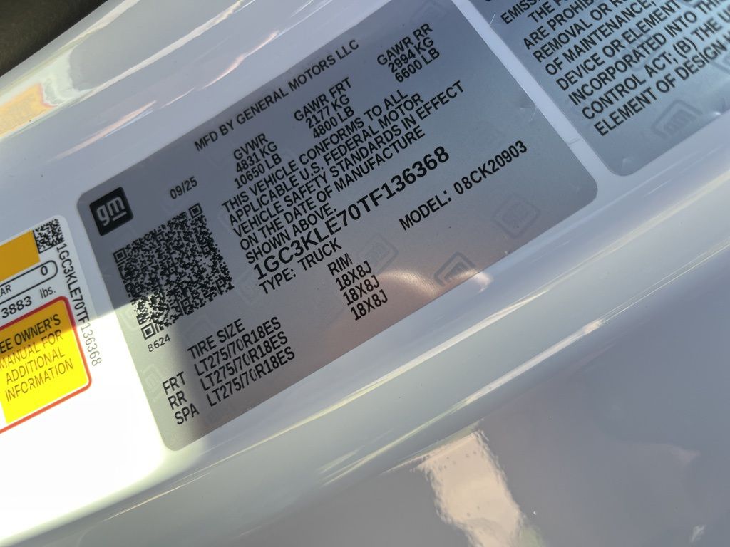 Thumbnail: 2026 Chevrolet Silverado 2500 - 32