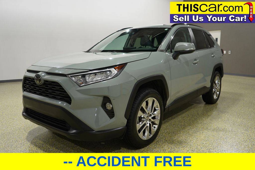 2021 Toyota RAV4 XLE Premium photo 2