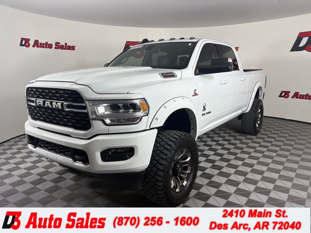 Bright White Clearcoat 2022 RAM 2500 Big Horn Crew Cab 4WD Pickup Truck Four-Wheel Drive 6-Speed Automatic