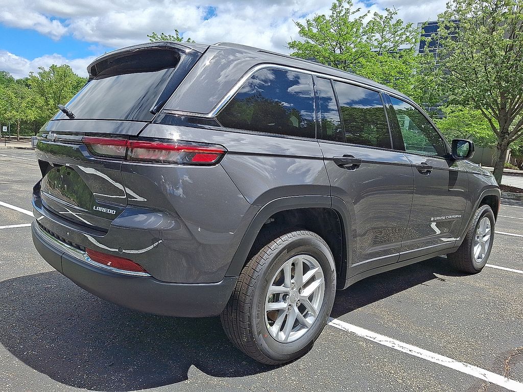 New 2026 Jeep Grand Cherokee SUV