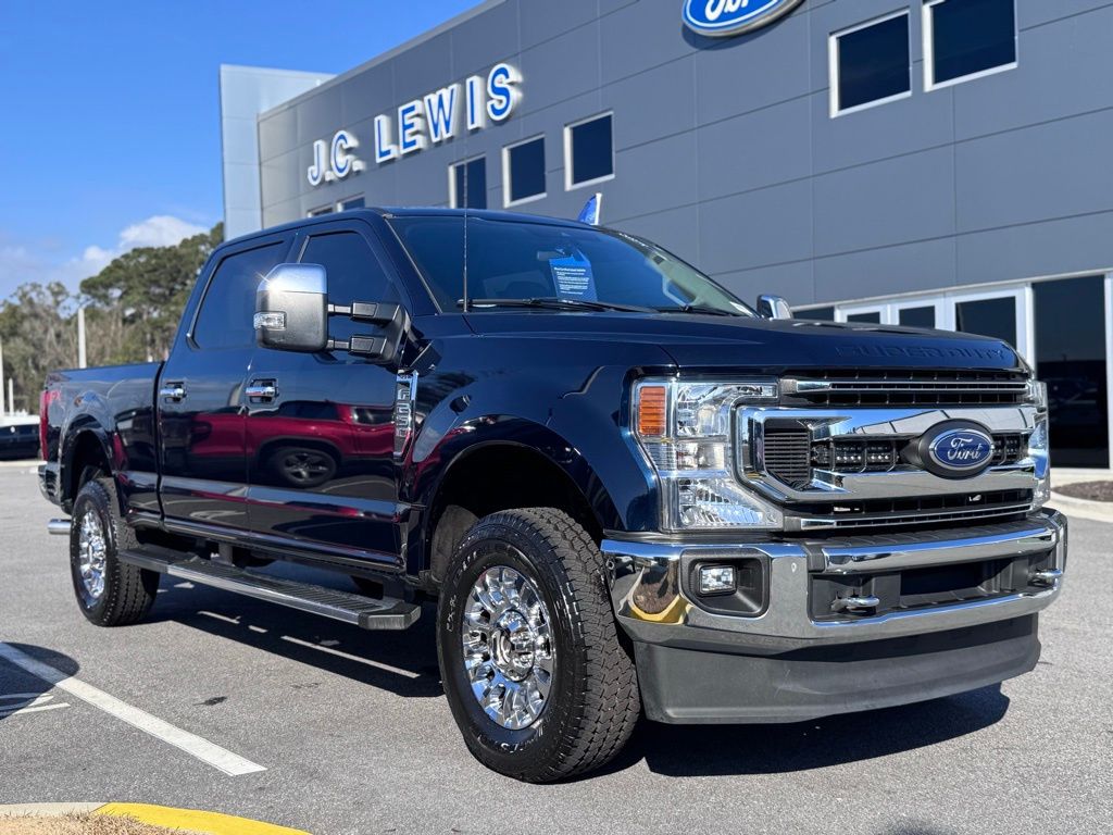 2022 Ford F-250 Super Duty XLT's photo