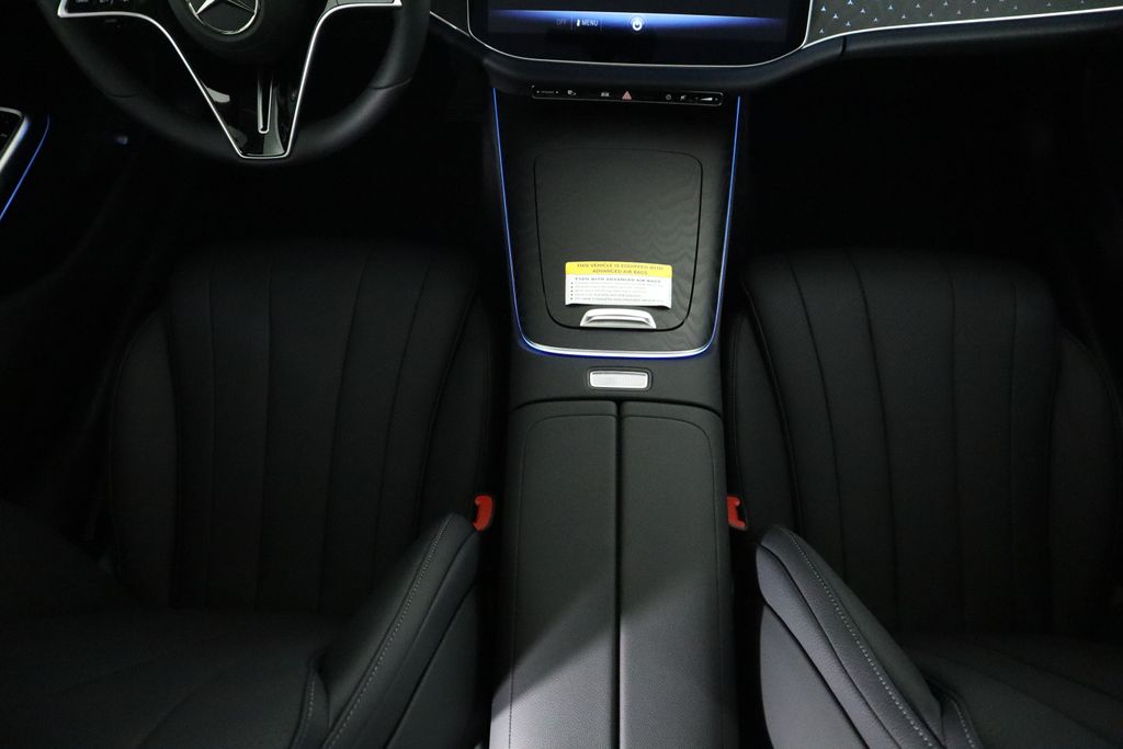 Thumbnail: 2025 Mercedes-Benz E-Class - 17