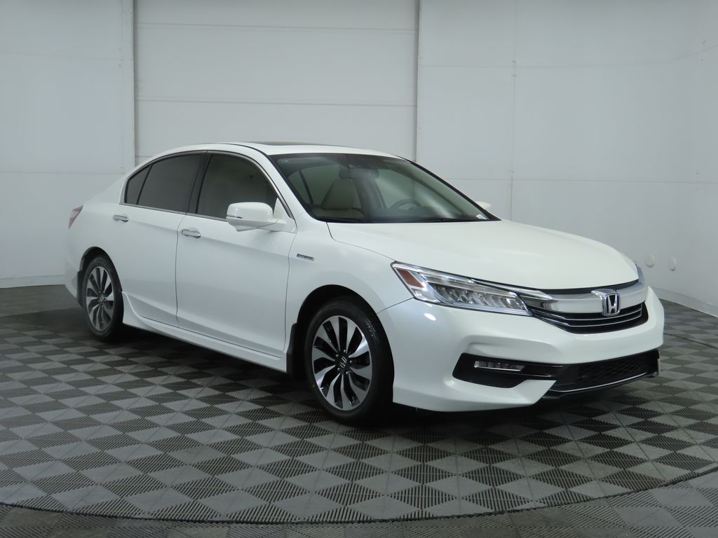 2017 Honda Accord Touring 3