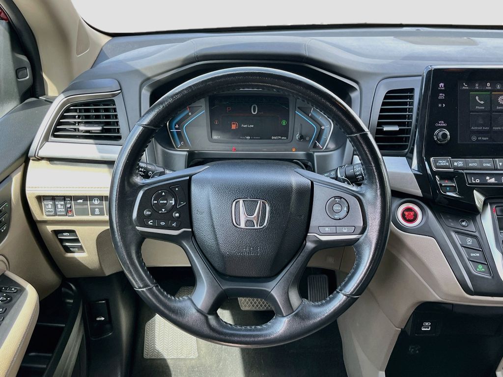 Used 2022 Red Honda EX-L image 11