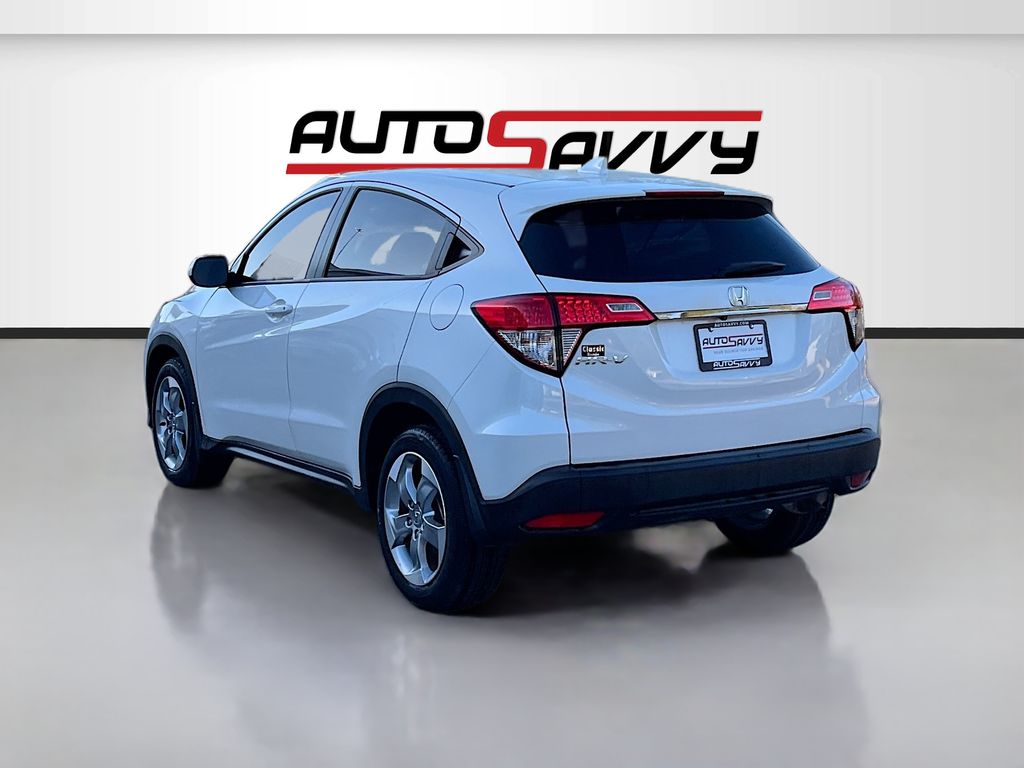 2022 Honda HR-V LX White at AutoSavvy Houston Southwest