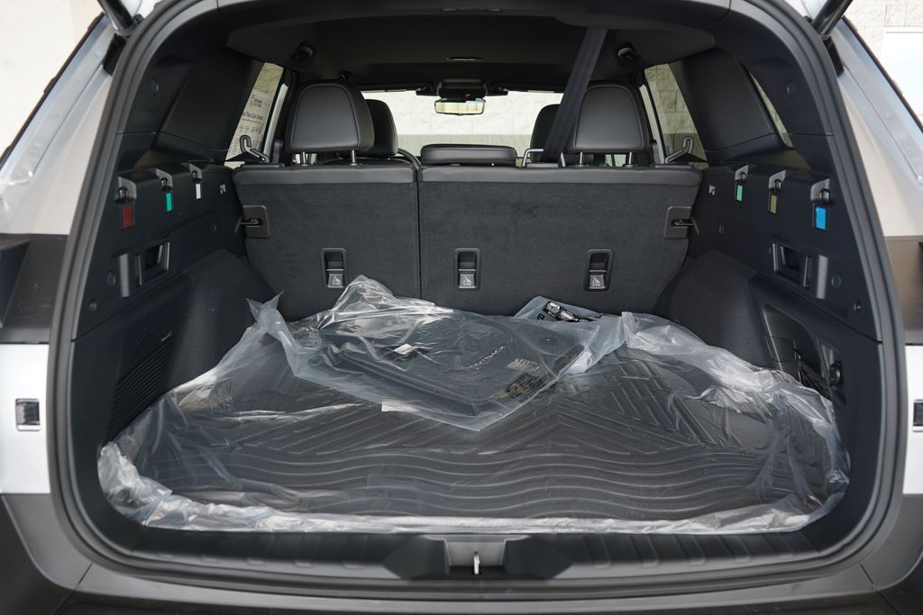 Thumbnail: 2026 Subaru Outback - 14