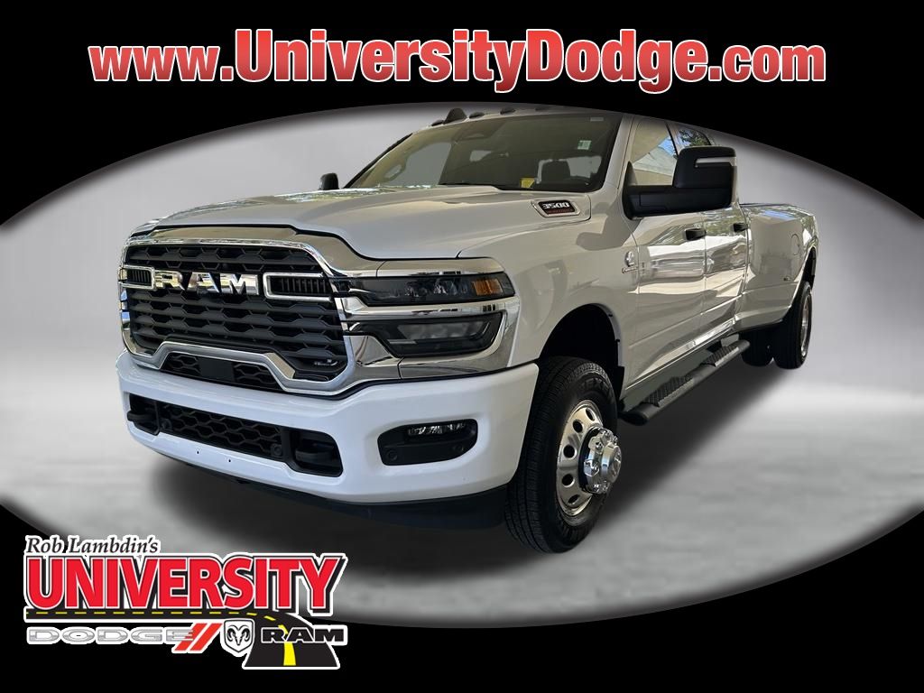Bright White Clearcoat 2026 RAM 3500 Pickup Truck Four-Wheel Drive 8-Speed Automatic