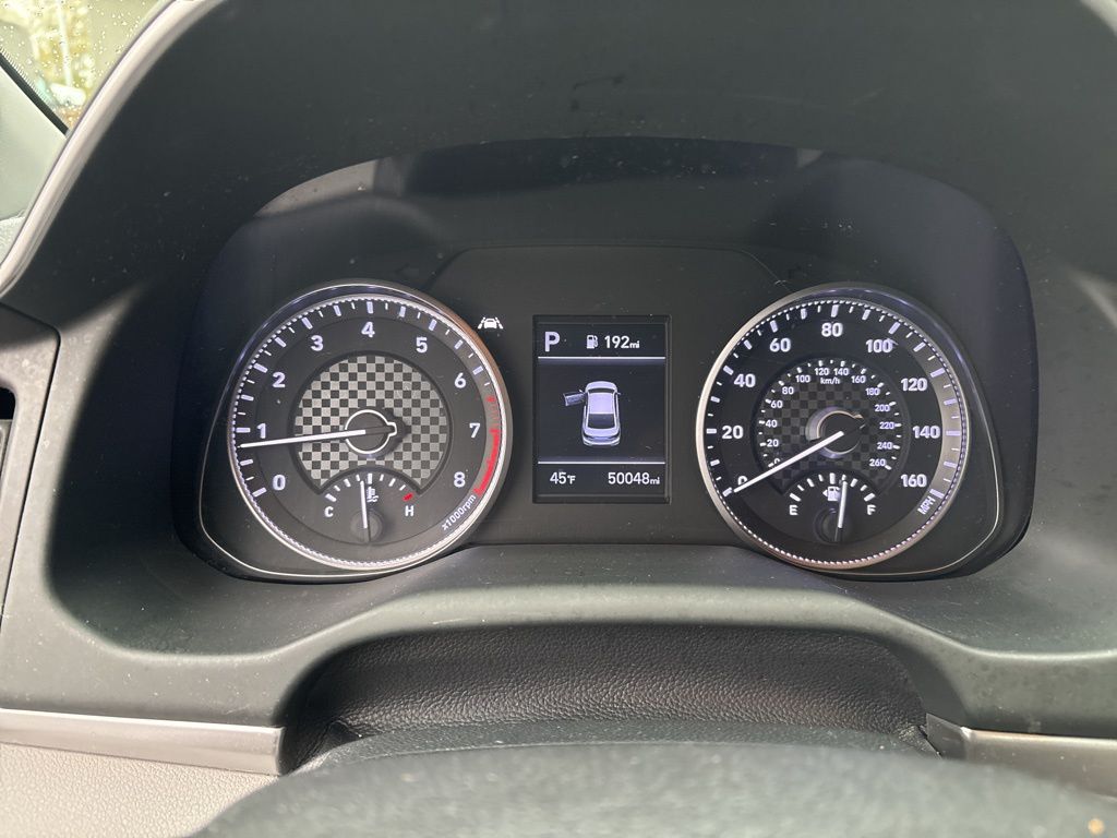 2019 Hyundai Elantra SEL photo 3