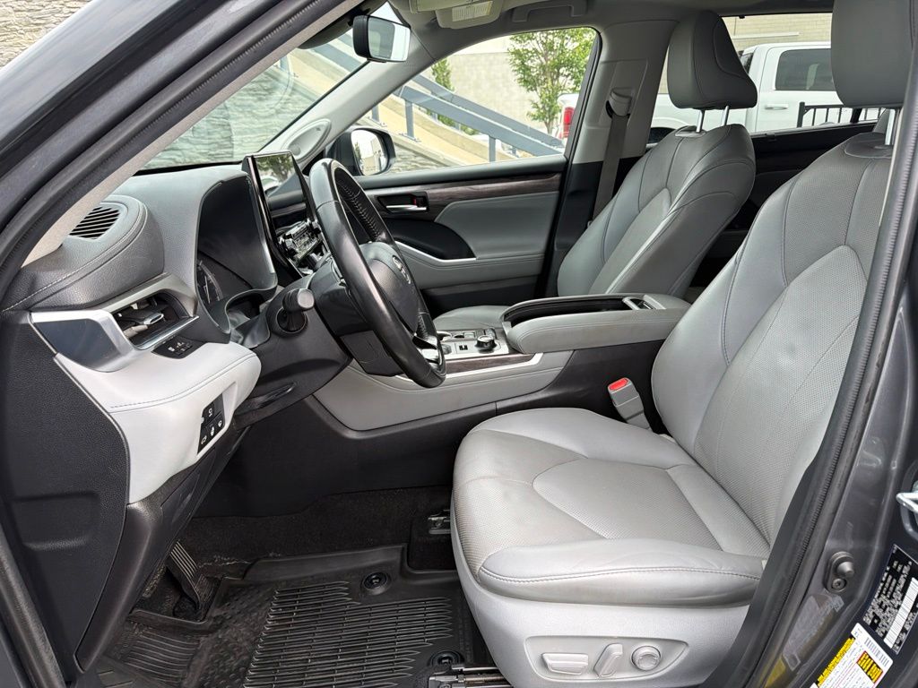 Used 2021 Gray Toyota Limited image 10