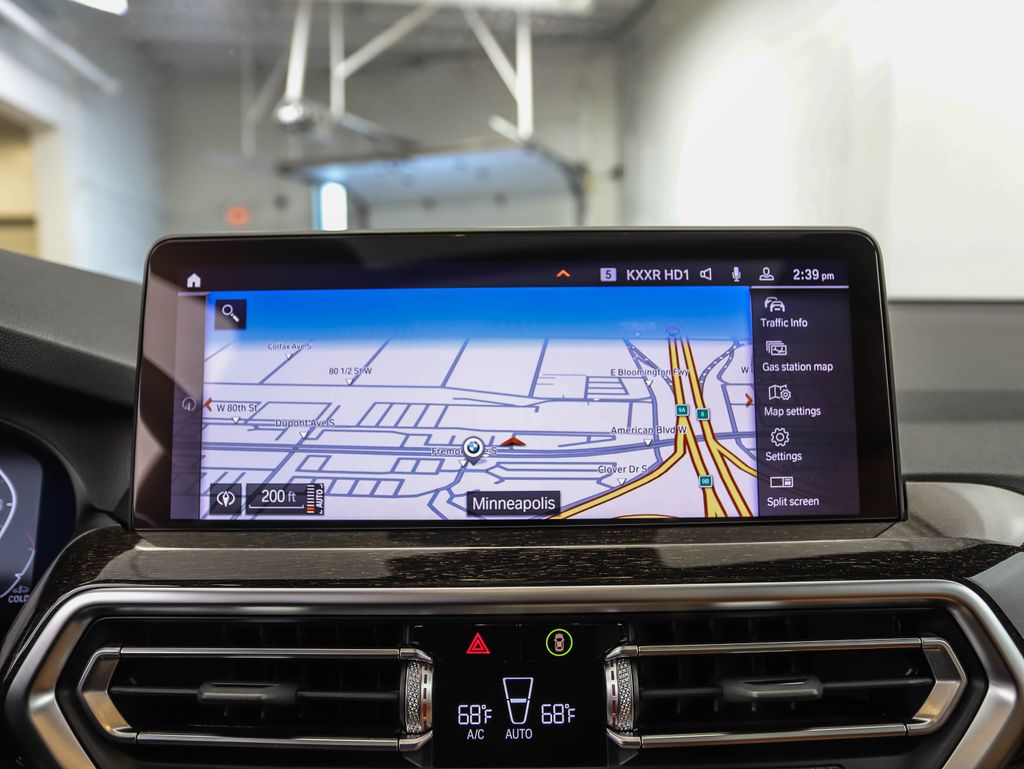 Thumbnail: 2024 BMW X3 - 17