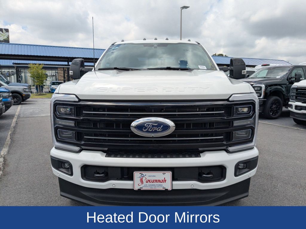 2025 Ford F-350 Super Duty Platinum