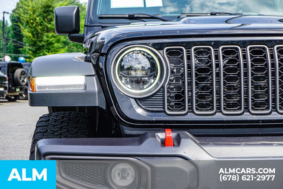 2025 Jeep Wrangler 4-Door Rubicon - Photo 12