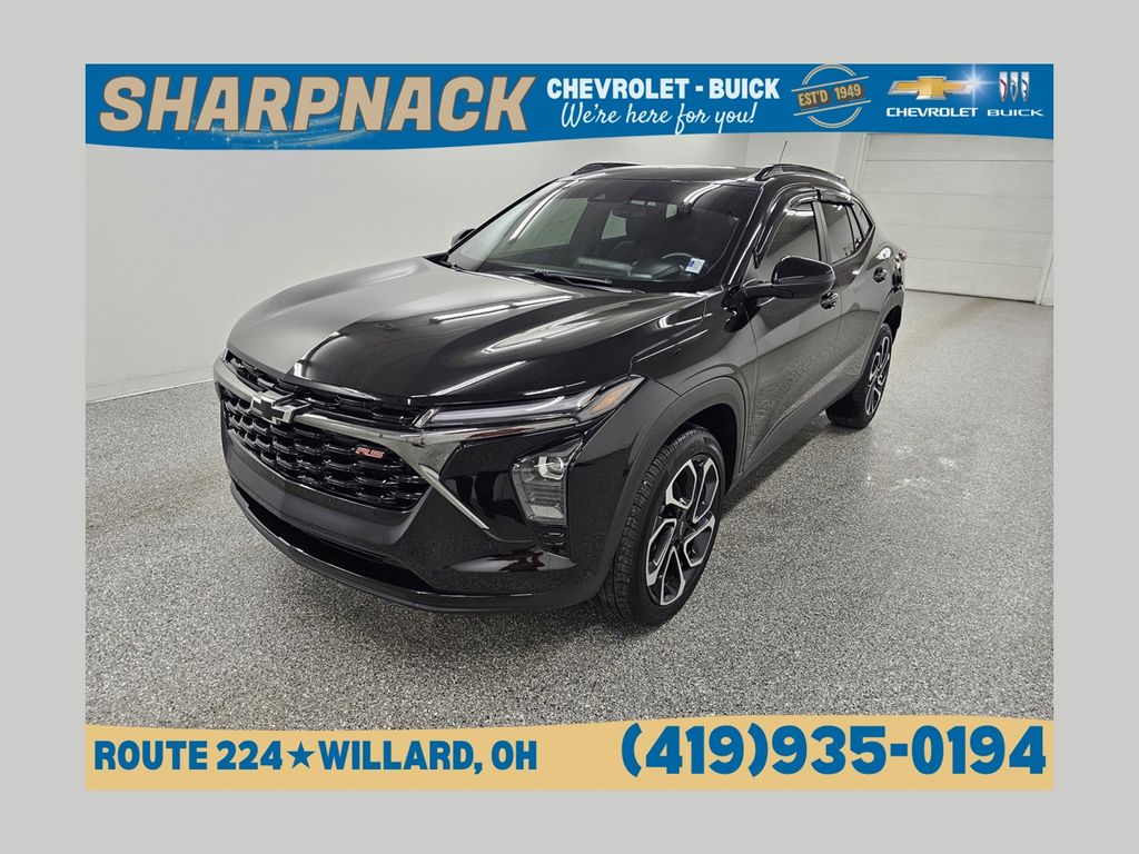 Mosaic Black Metallic 2025 Chevrolet Trax RS with 2RS FWD SUV / Crossover Front-Wheel Drive 6-Speed Automatic