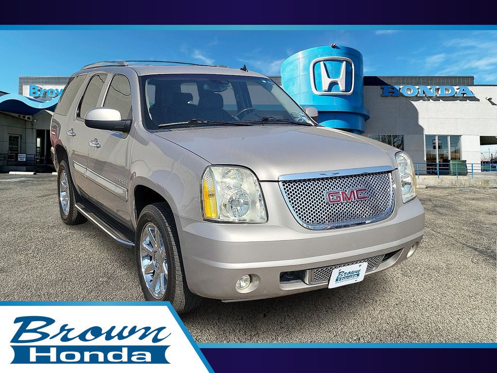  2008 GMC Yukon Denali AWD   