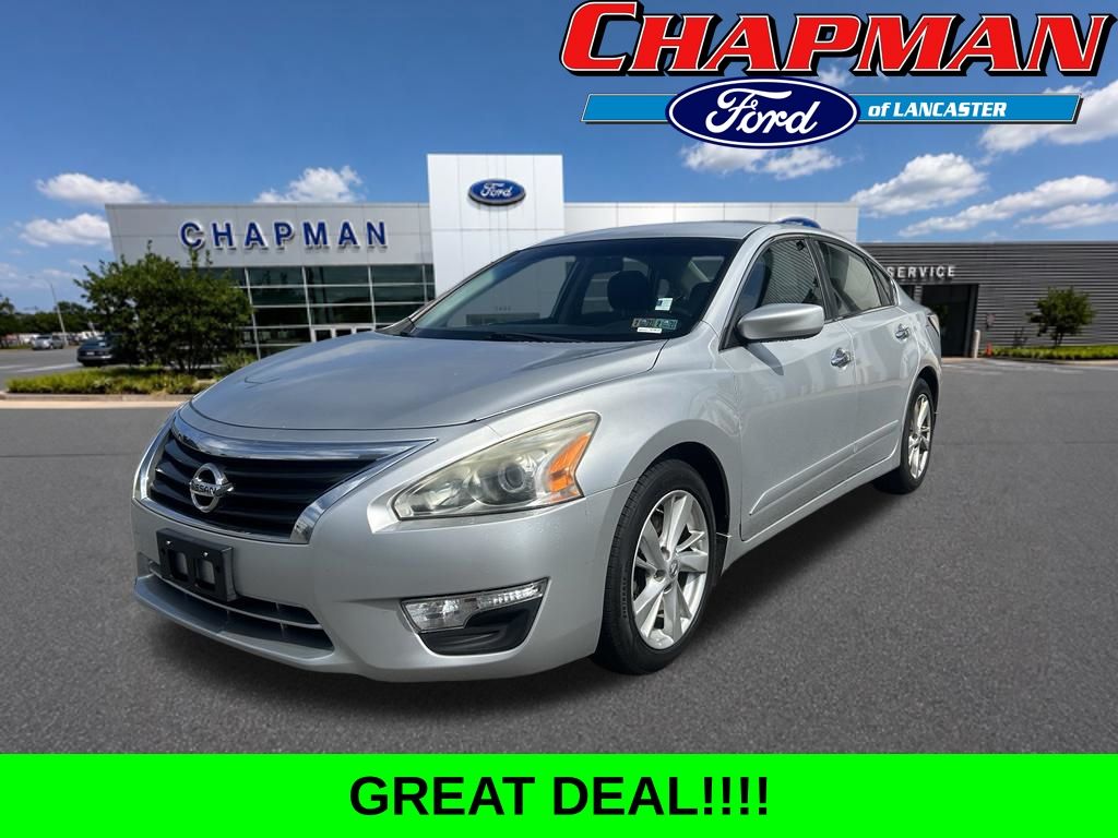Brilliant Silver Metallic 2014 Nissan Altima Sedan Front-Wheel Drive Continuously Variable Transmission