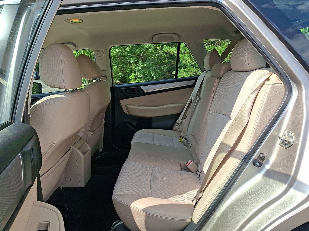 Thumbnail: 2015 Subaru Outback - 11