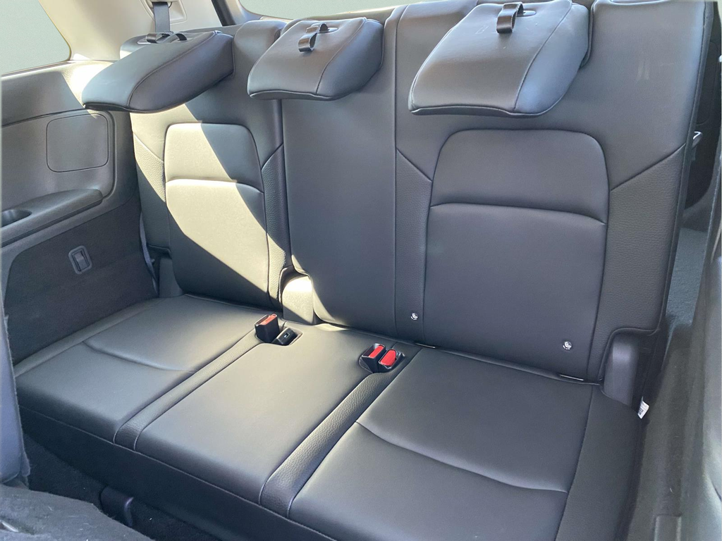 Used 2025 Nissan Pathfinder SUV