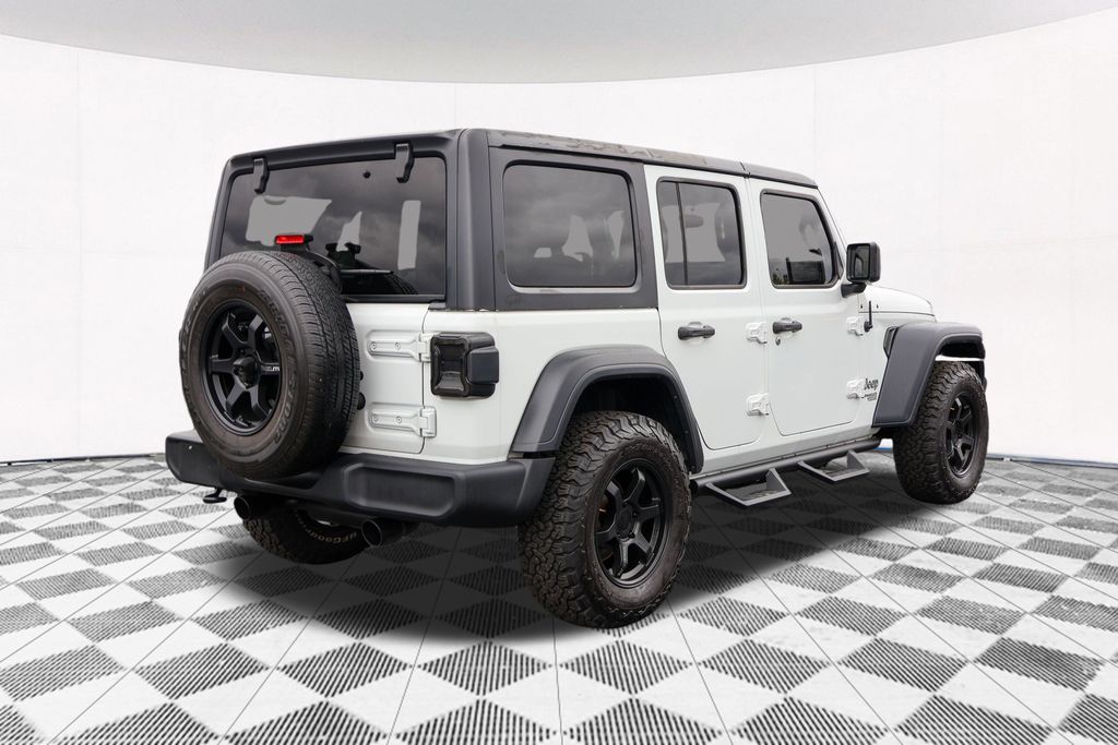 2018 Jeep Wrangler Unlimited Sport S 8