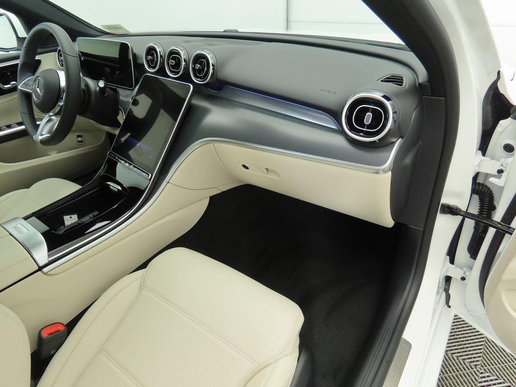 2025 Mercedes-Benz C-Class C 300 18