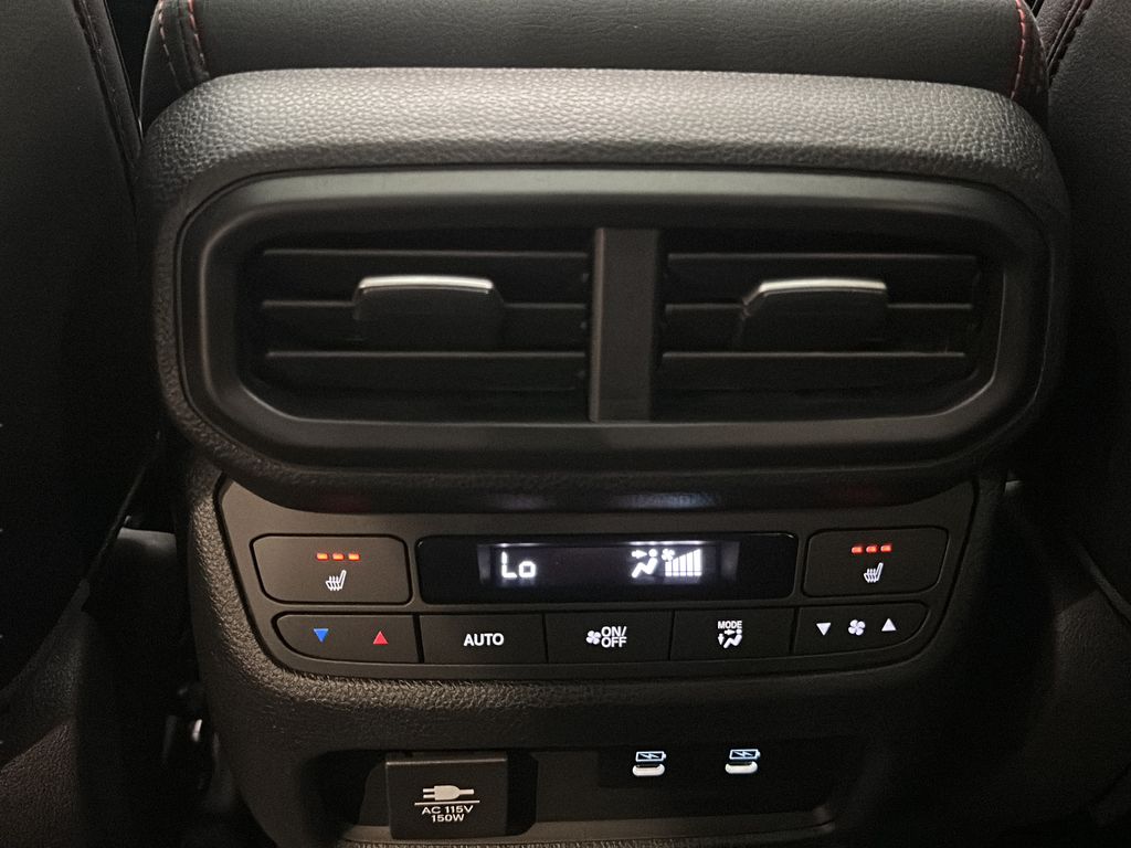 2026 Honda Pilot Black Edition - Photo 30