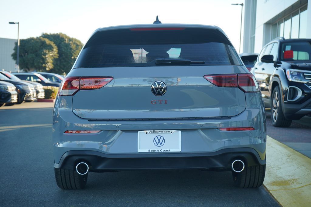 Thumbnail: 2026 Volkswagen Golf - 4