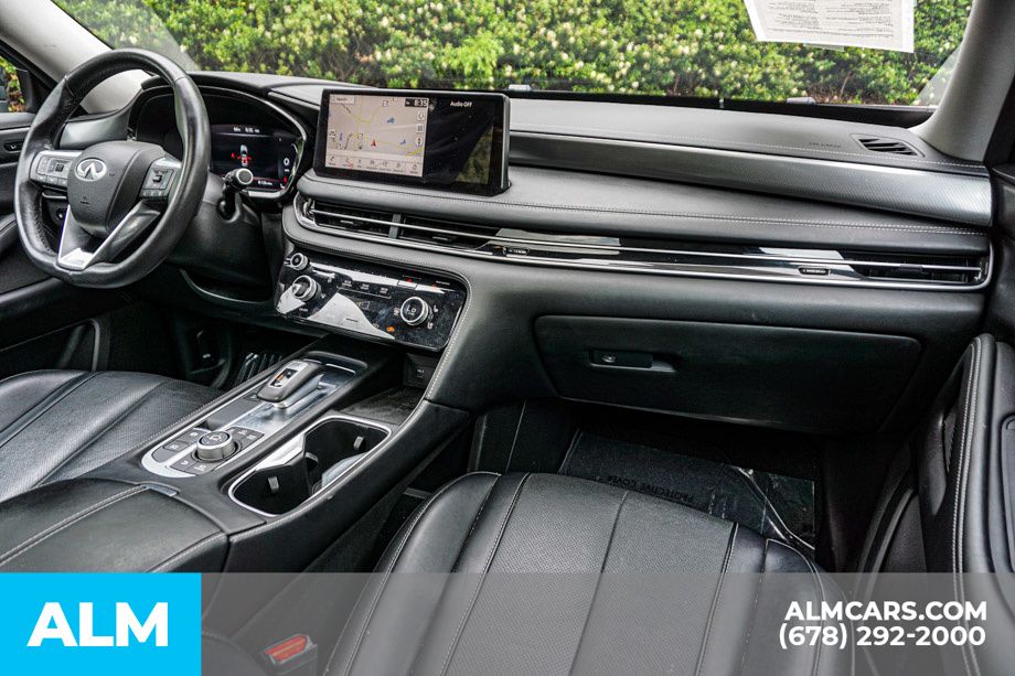 Used 2024 Black INFINITI LUXE image 26
