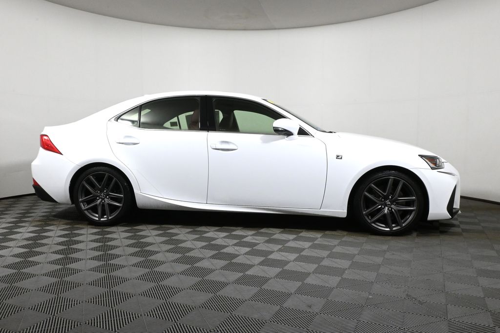 2017 Lexus IS 350 8