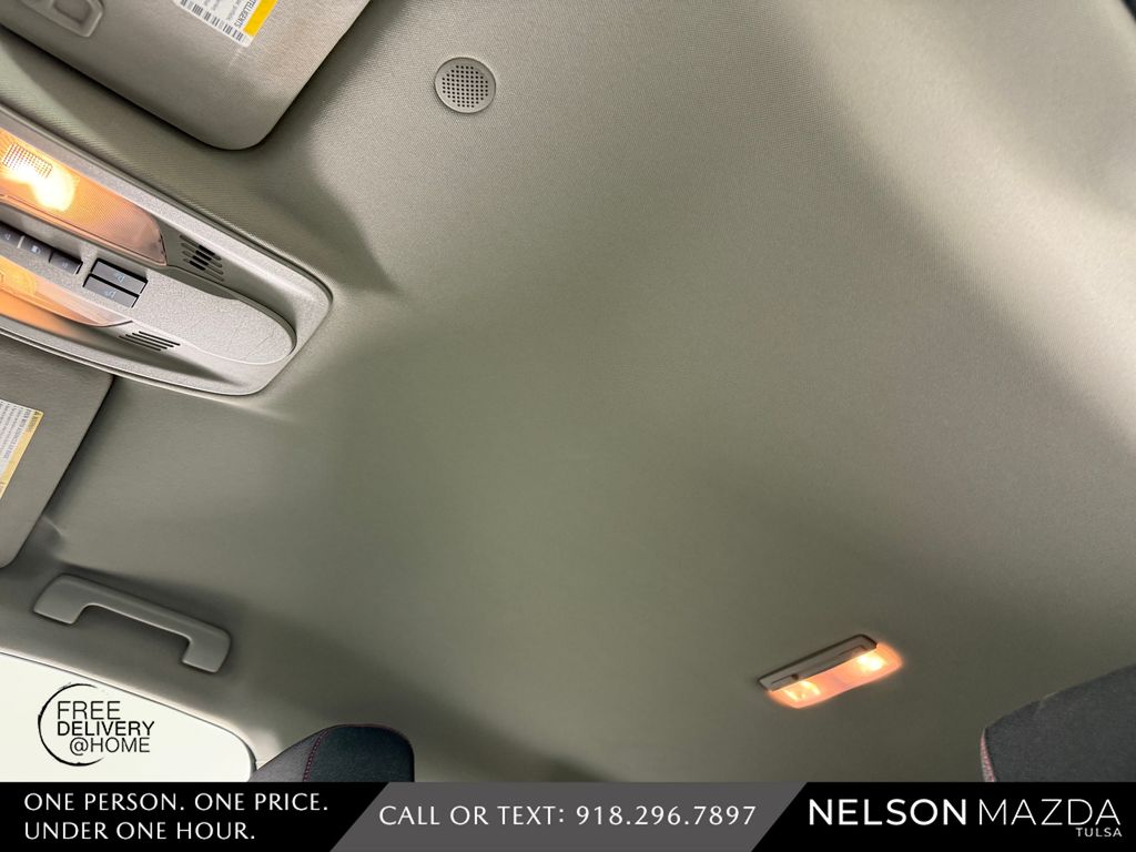 Used 2016 Silver Chevrolet LT image 22