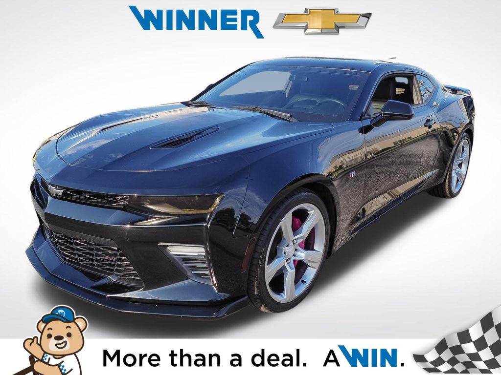 Black 2016 Chevrolet Camaro Coupe Rear-Wheel Drive 6-Speed Manual