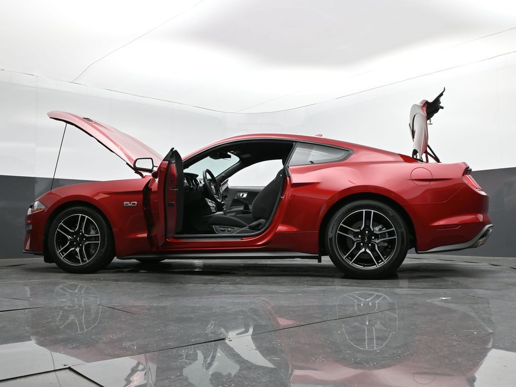 2021 Ford Mustang GT Fastback