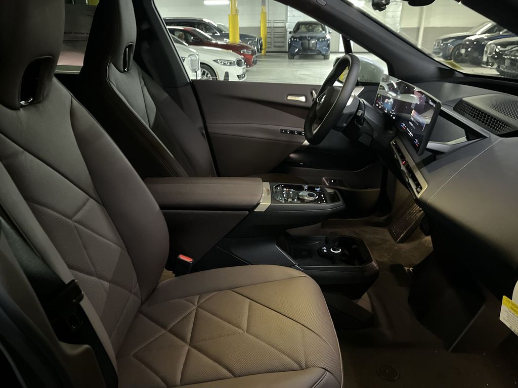 Thumbnail: 2026 BMW iX - 24