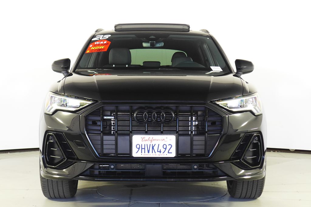 Thumbnail: 2023 Audi Q3 - 3