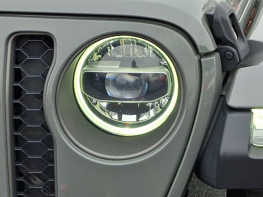 Thumbnail: 2020 Jeep Gladiator - 9
