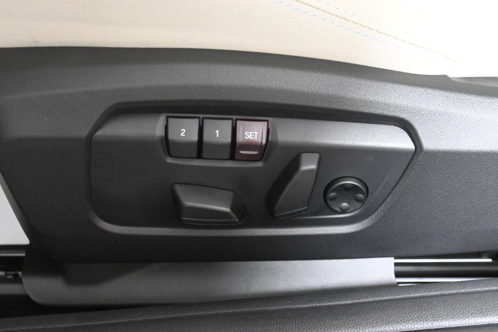 Thumbnail: 2026 MINI Cooper - 27