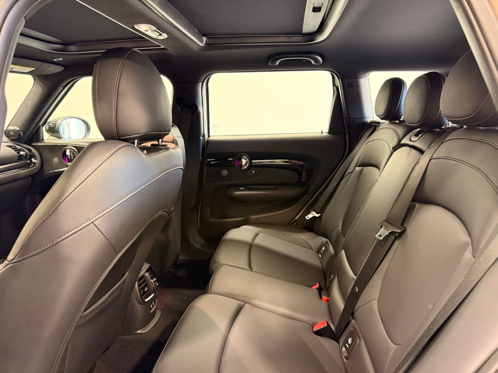 Thumbnail: 2023 MINI Cooper Clubman - 11