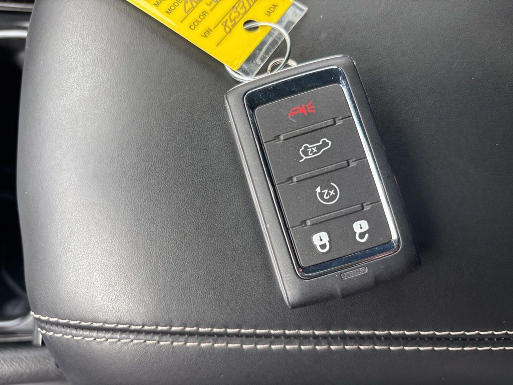 Used 2024 Jeep Grand Cherokee SUV