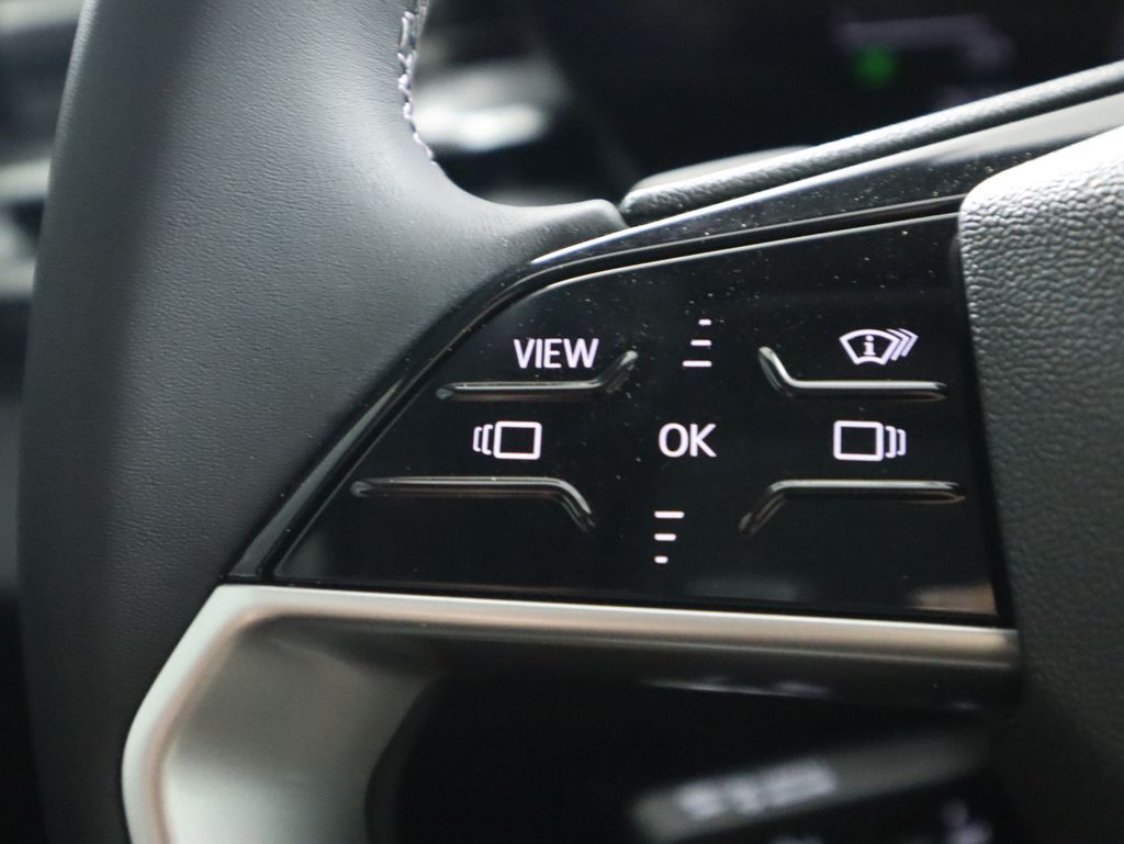 Thumbnail: 2025 Audi A5 - 12