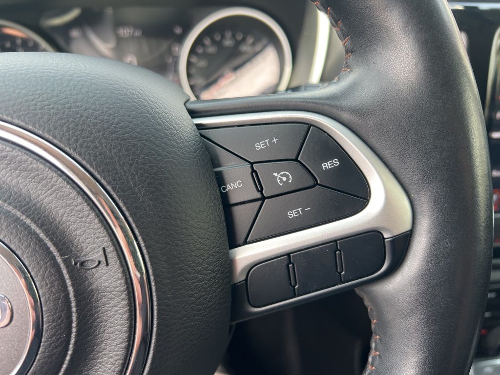 2018 Jeep Compass Limited photo