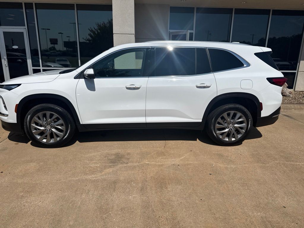Summit White 2025 Buick Enclave SUV / Crossover Front-Wheel Drive 8-Speed Automatic