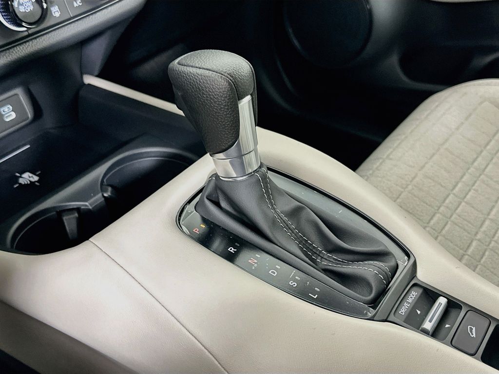 Thumbnail: 2027 Honda HR-V - 14