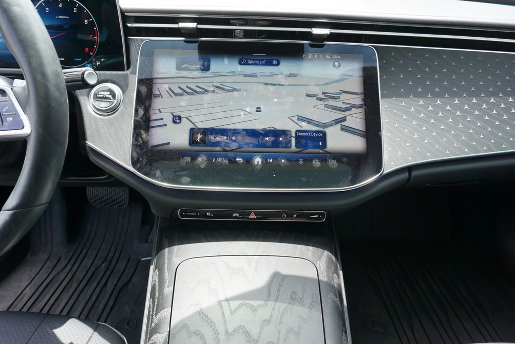 Thumbnail: 2024 Mercedes-Benz E-Class - 16