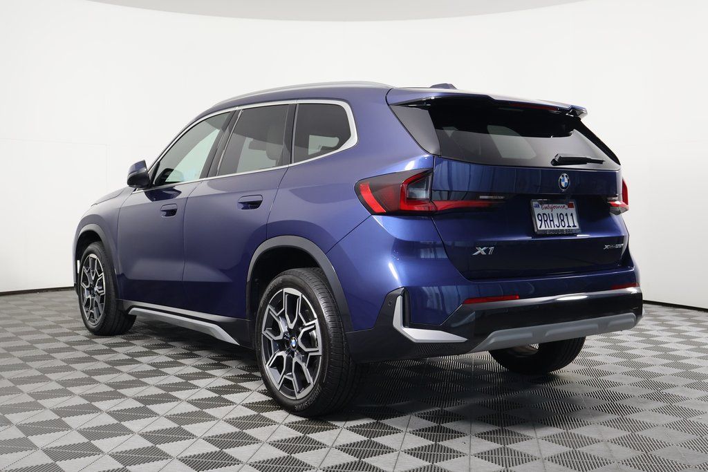 Thumbnail: 2025 BMW X1 - 6