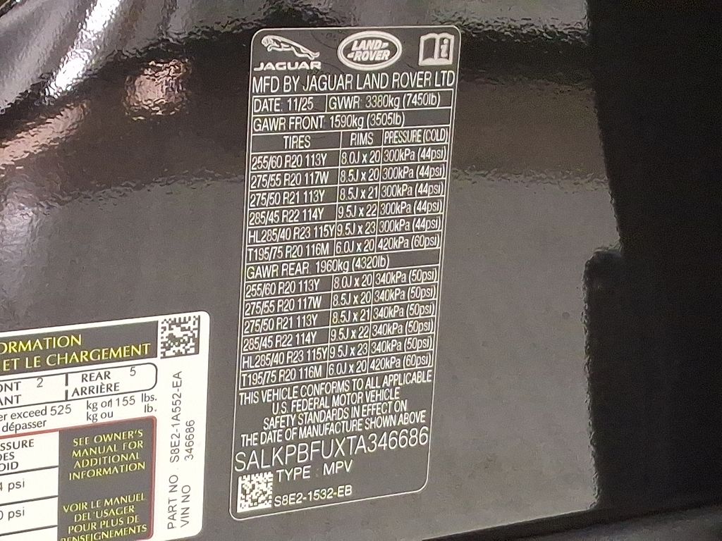 Thumbnail: 2026 Land Rover Range Rover - 21