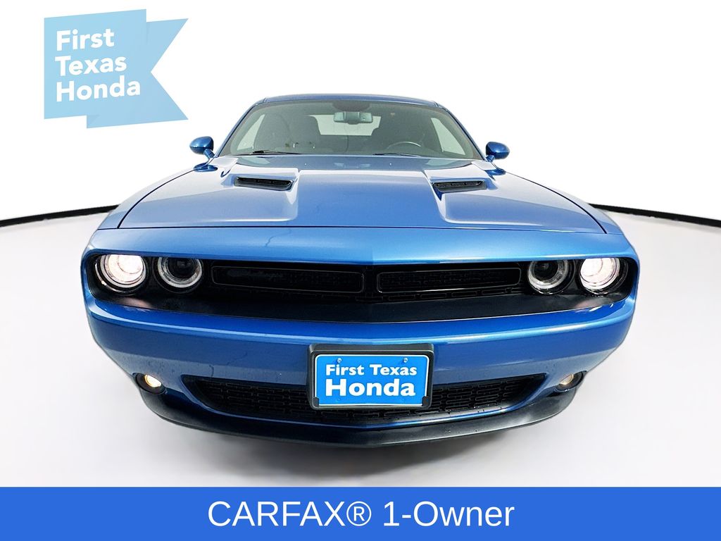 Used Car 2023 Dodge Challenger  Sxt For Sale Under $30,000 In San Antonio, Texas