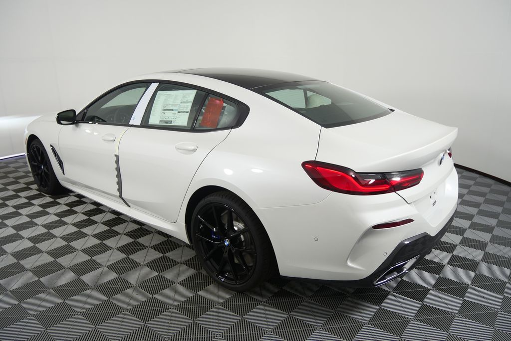 Thumbnail: 2026 BMW 8 Series - 6