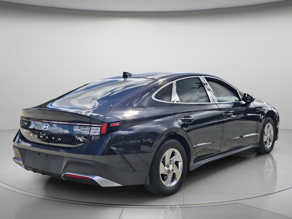 2025 Hyundai Sonata - $22,999