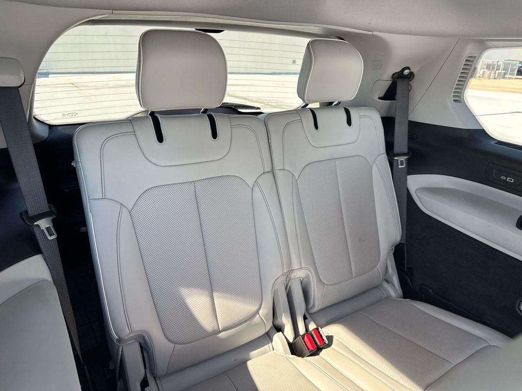 2021 Jeep Grand Cherokee L Overland - 7