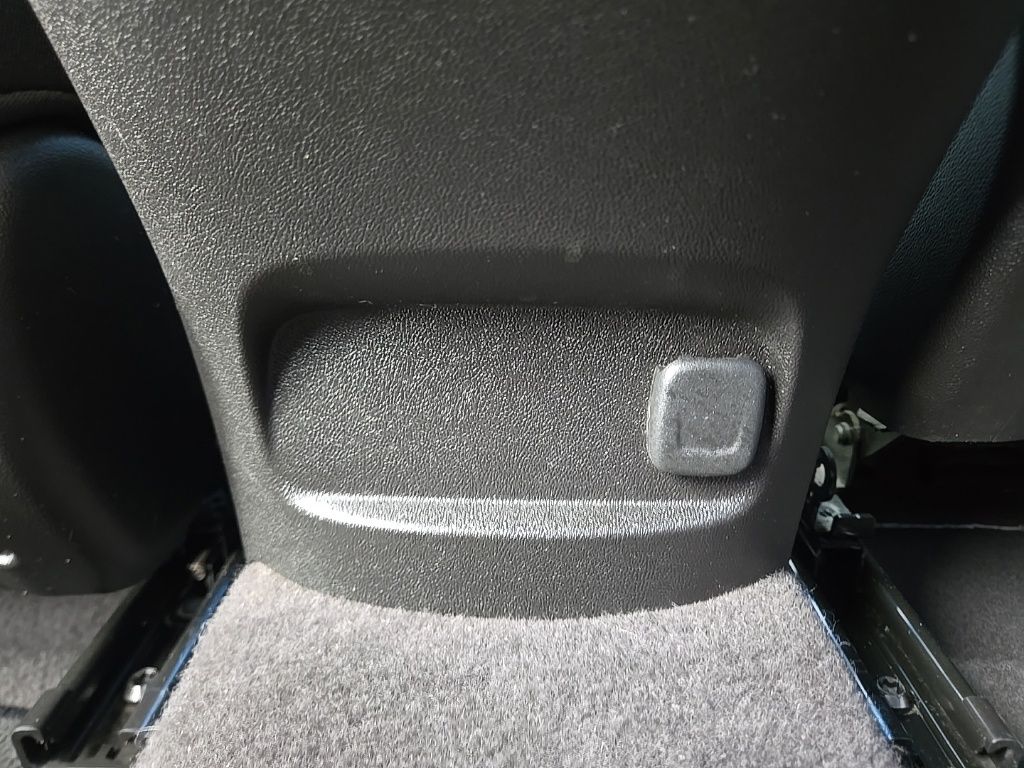 Used 2016 Black Chevrolet LT image 38